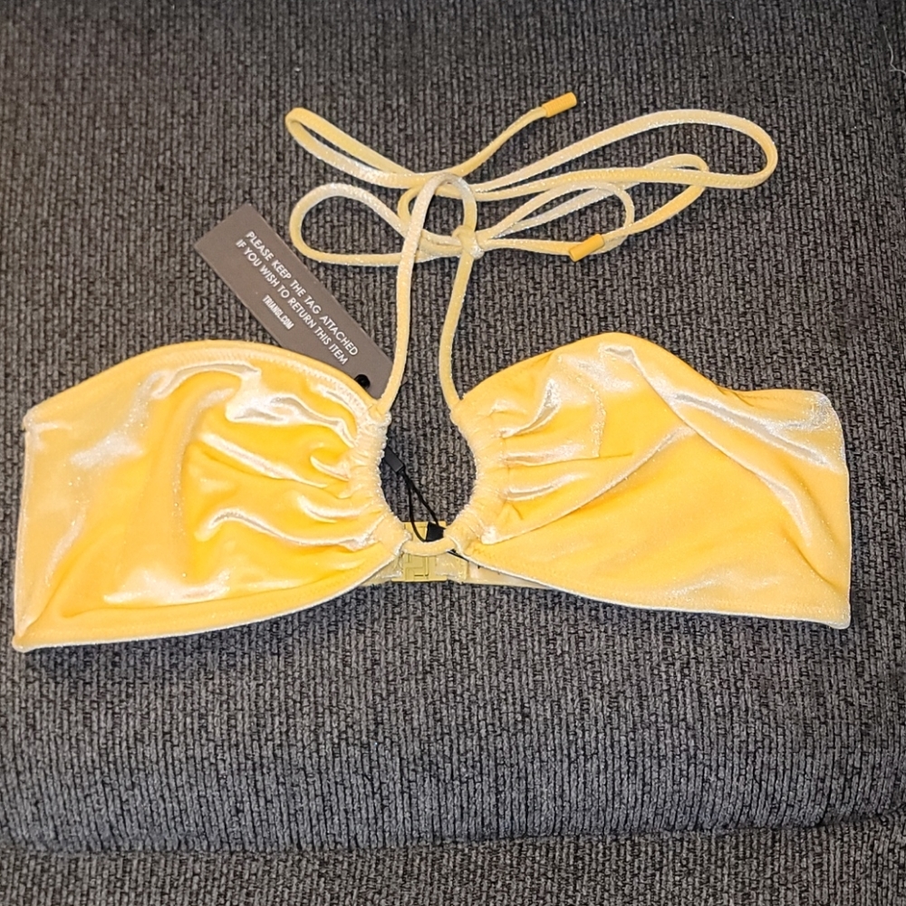 Brand new size Lg. Triangl top